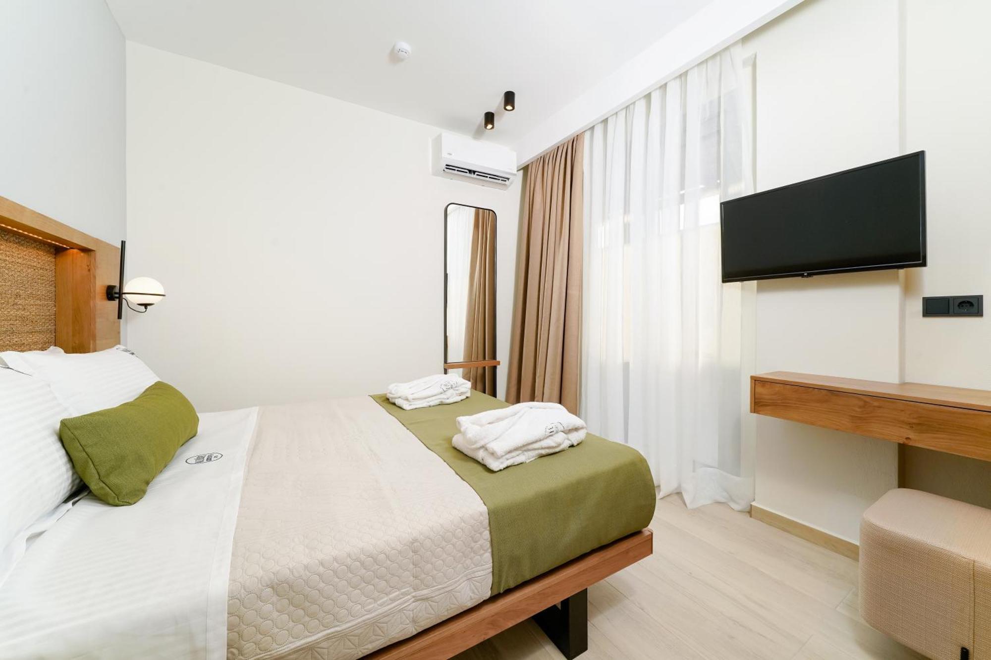 Azzure Luxury Suites Ποτός Εξωτερικό φωτογραφία